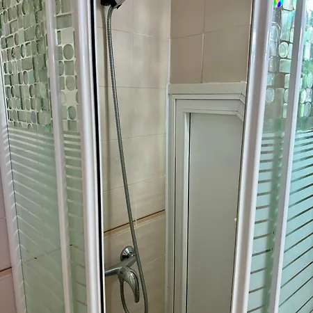 Апартаменти Fanabe Stunning Beachfront Penthouse Parque Royal Adeje Tenerife